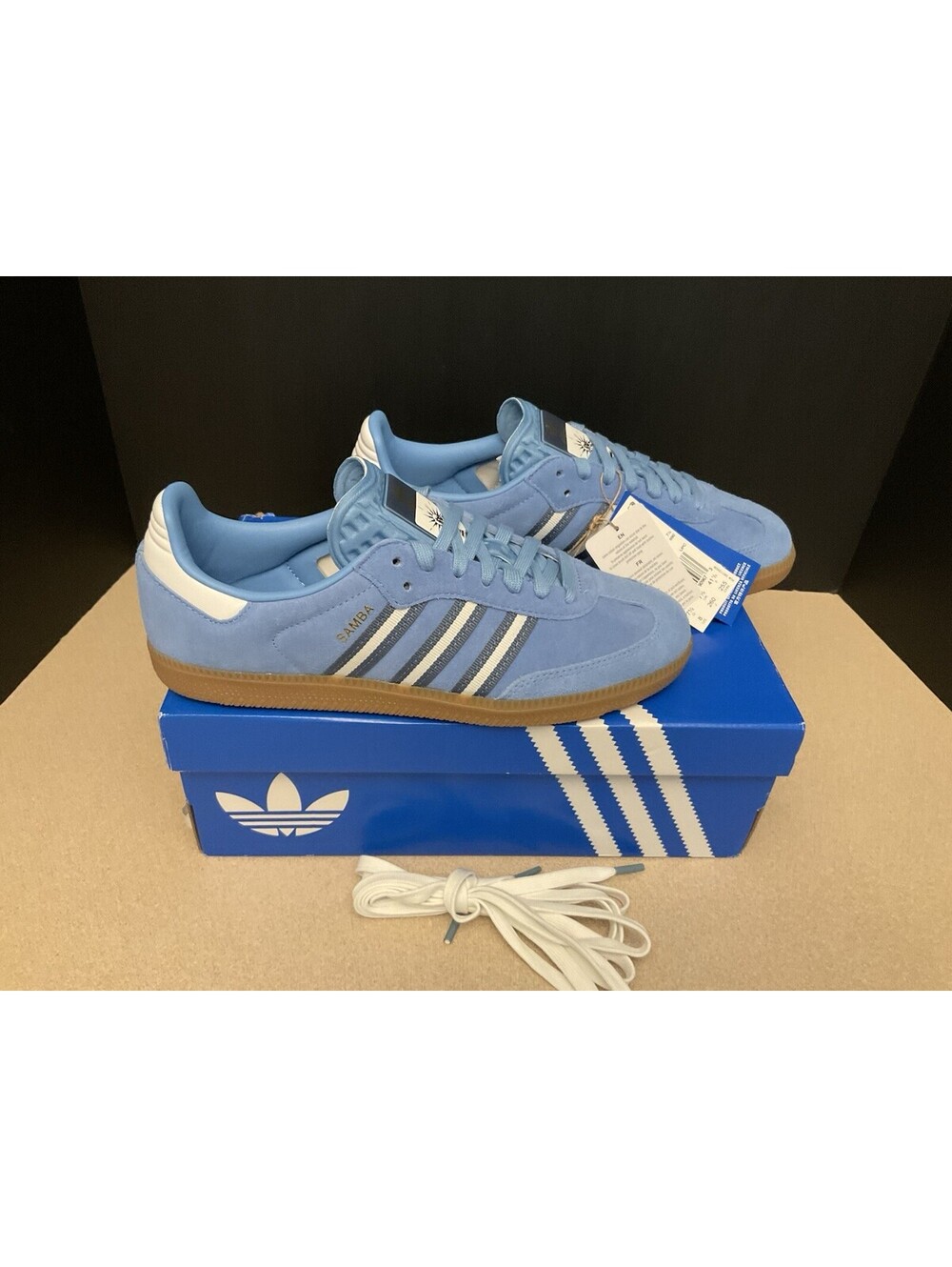 New! Mens Adidas Samba OG 'FIFA World Cup 2026 Argentina Athletic Shoes. Size 8.